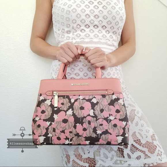 Michael Kors Hailee Handbag Satchel Crossbody XS - Picture 2 of 8